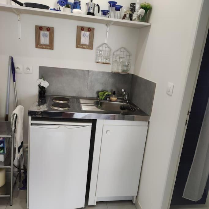 Apartment Independant Dans Villa, Parking Gratuit.